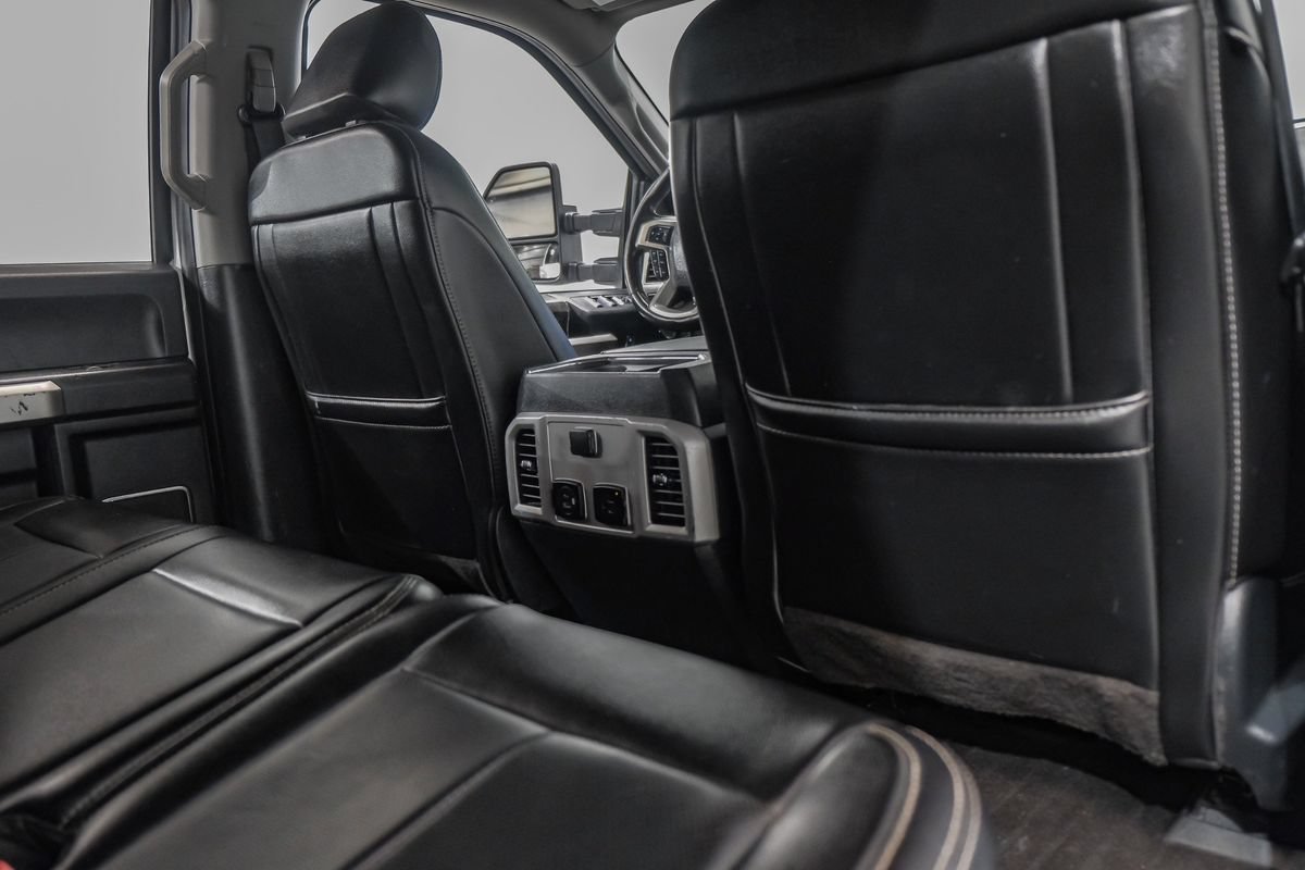 Used 2021 Ford F250 Lariat w/ FX4 Off-Road Package AWD/4WD image 34