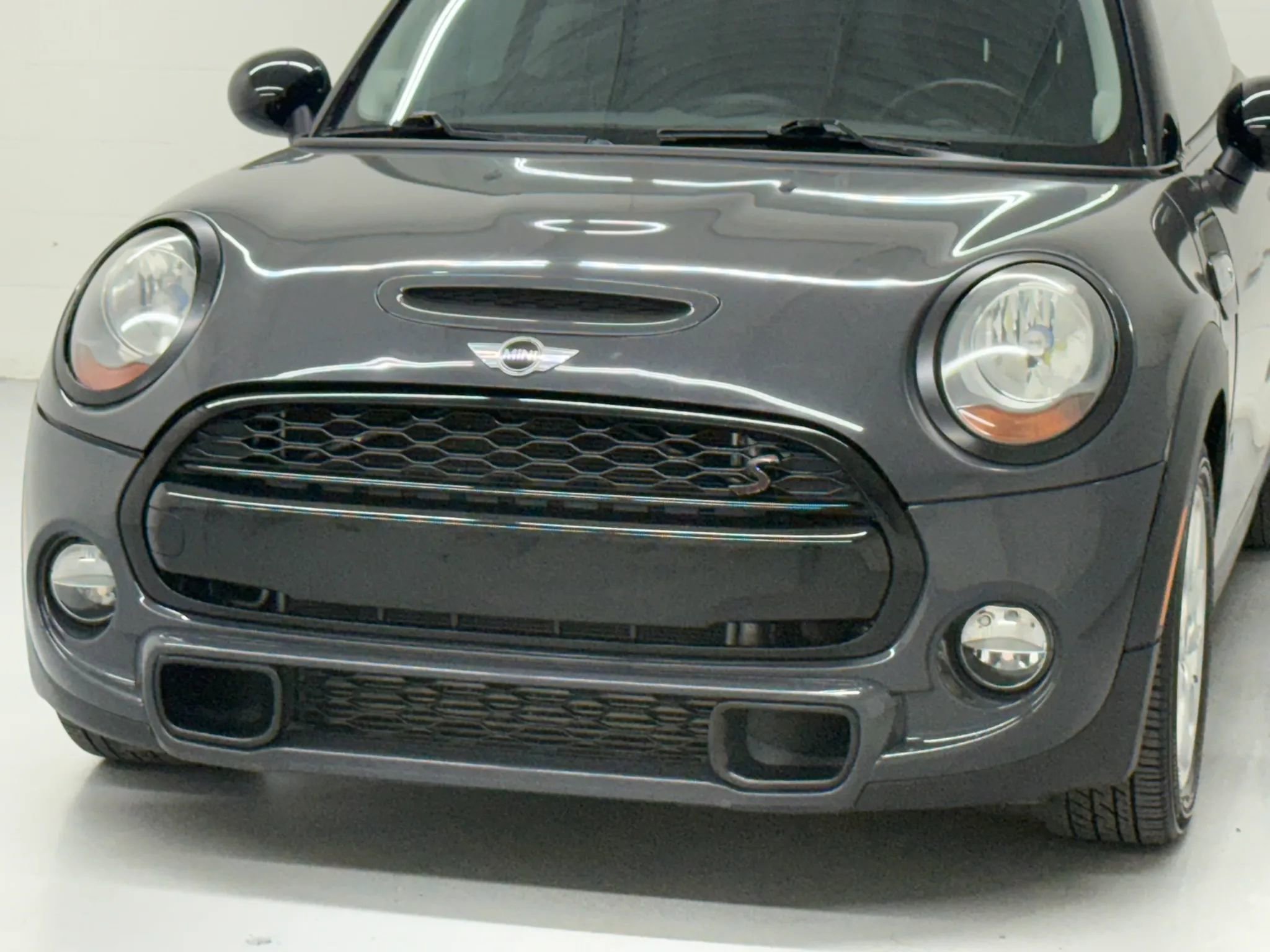 Used 2015 MINI Cooper S image 11