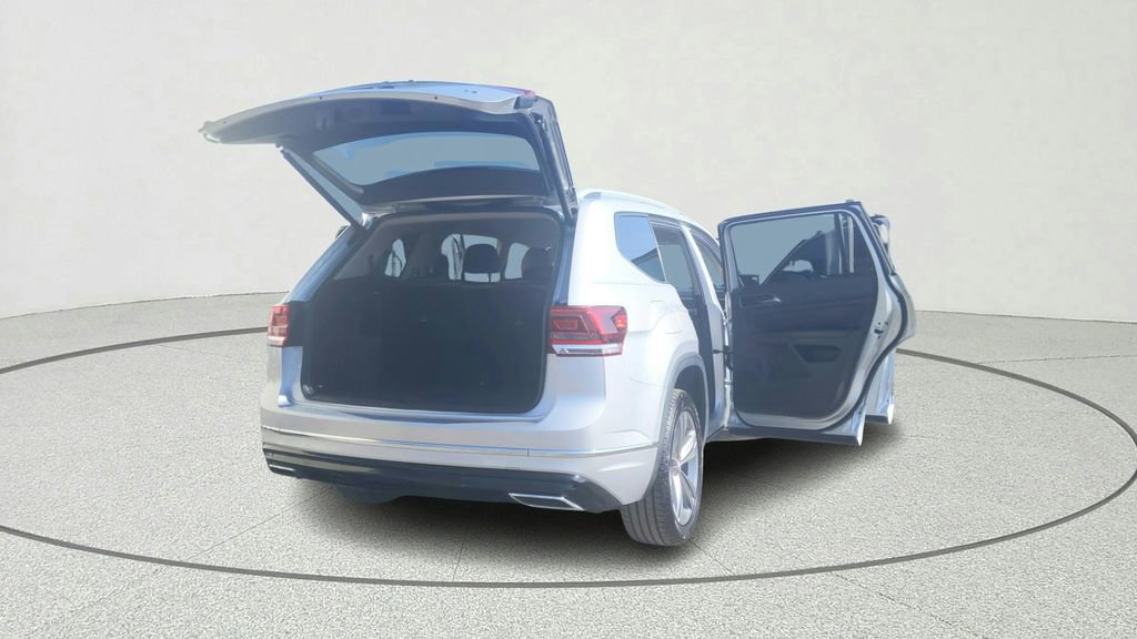 Used 2018 Volkswagen Atlas SE w/ R-Line Package image 13