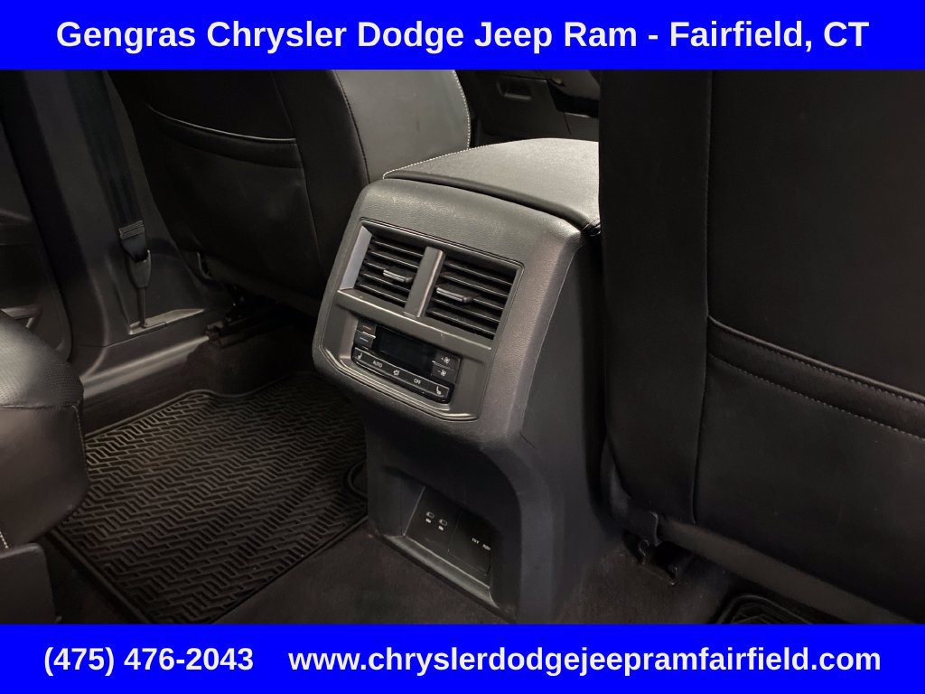 Used 2023 Volkswagen Atlas SEL Premium AWD/4WD image 39