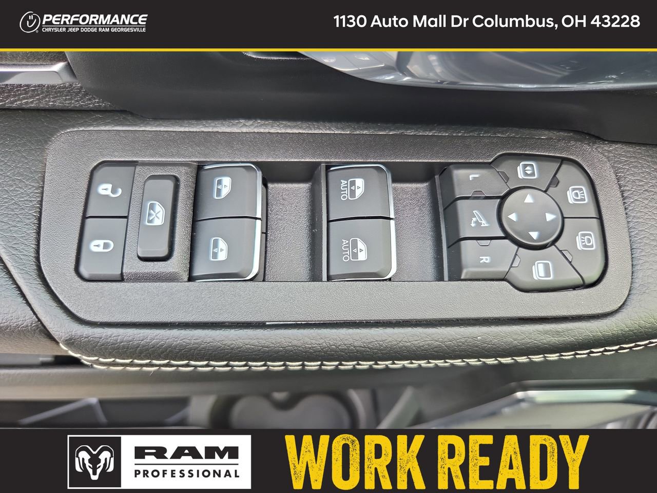 New 2026 RAM 2500 Laramie AWD/4WD image 21
