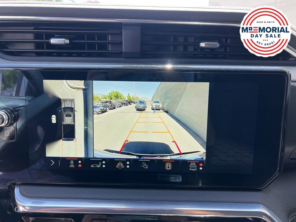 Used 2025 GMC Sierra 2500 Denali w/ Denali Reserve Package AWD/4WD image 17