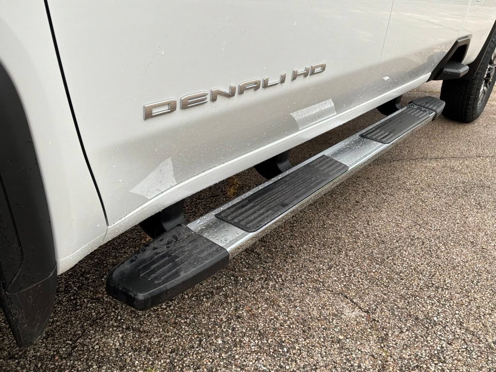 New 2026 GMC Sierra 2500 Denali w/ Denali Reserve Package AWD/4WD image 16