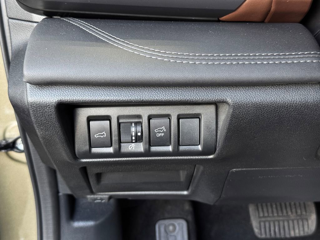 Used 2022 Subaru Outback Touring XT w/ Popular Package #2 image 20