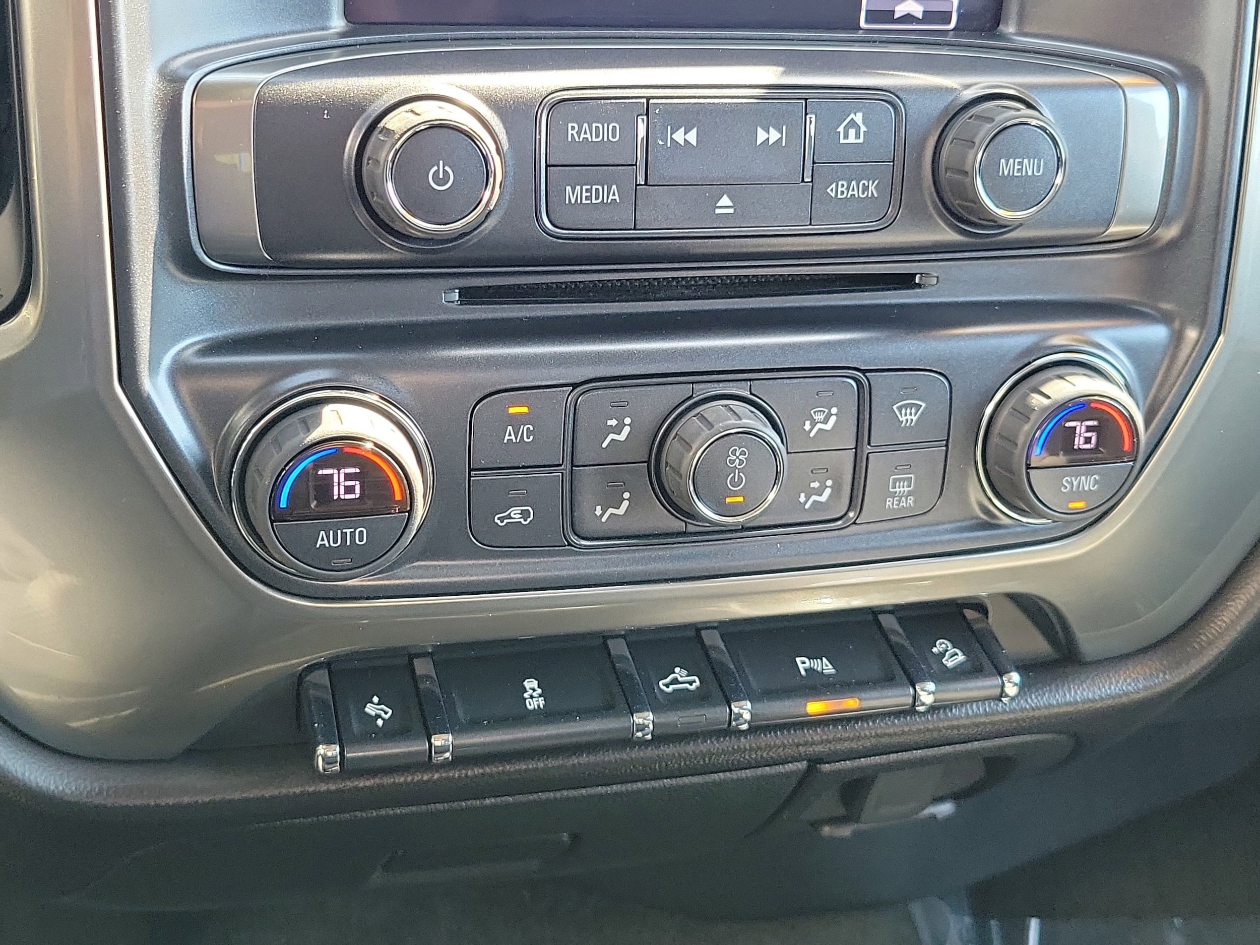 Used 2019 Chevrolet Silverado 2500 LT w/ All Star Edition AWD/4WD image 25