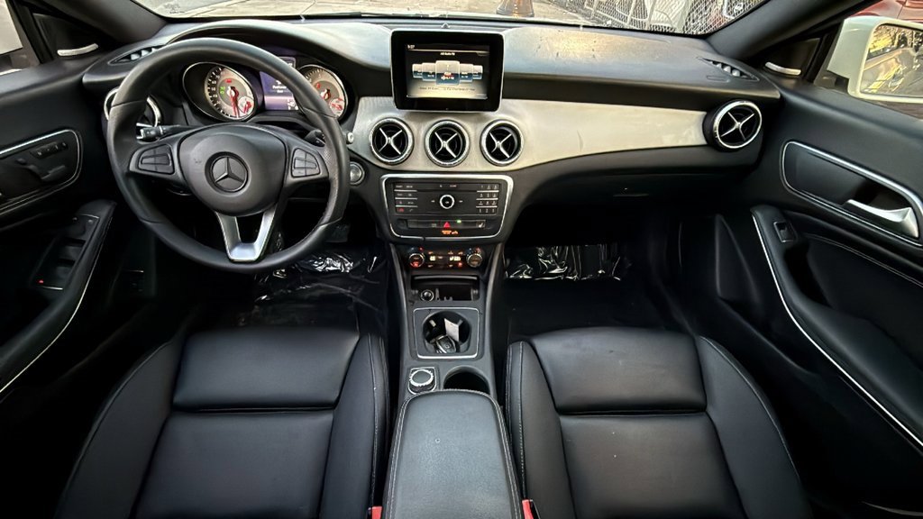 Used 2016 Mercedes-Benz CLA 250 image 18