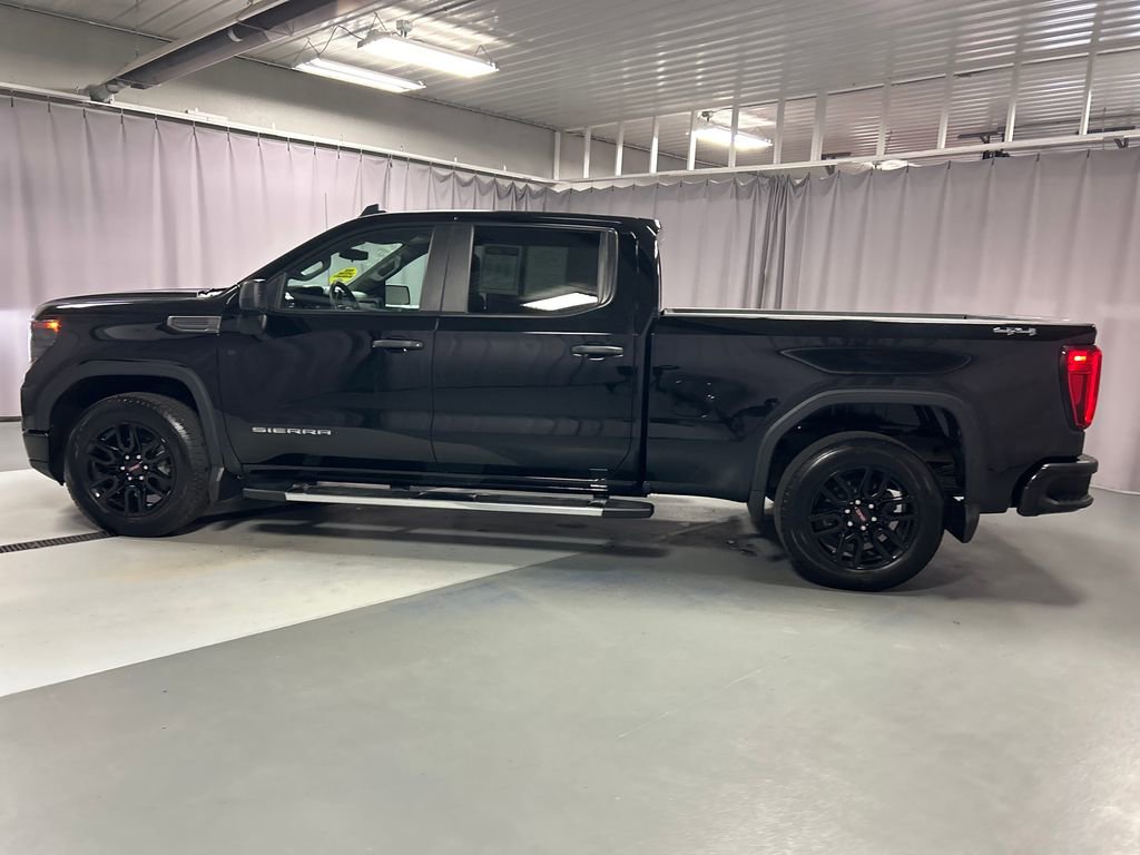Used 2024 GMC Sierra 1500 Pro w/ Graphite Edition AWD/4WD image 4