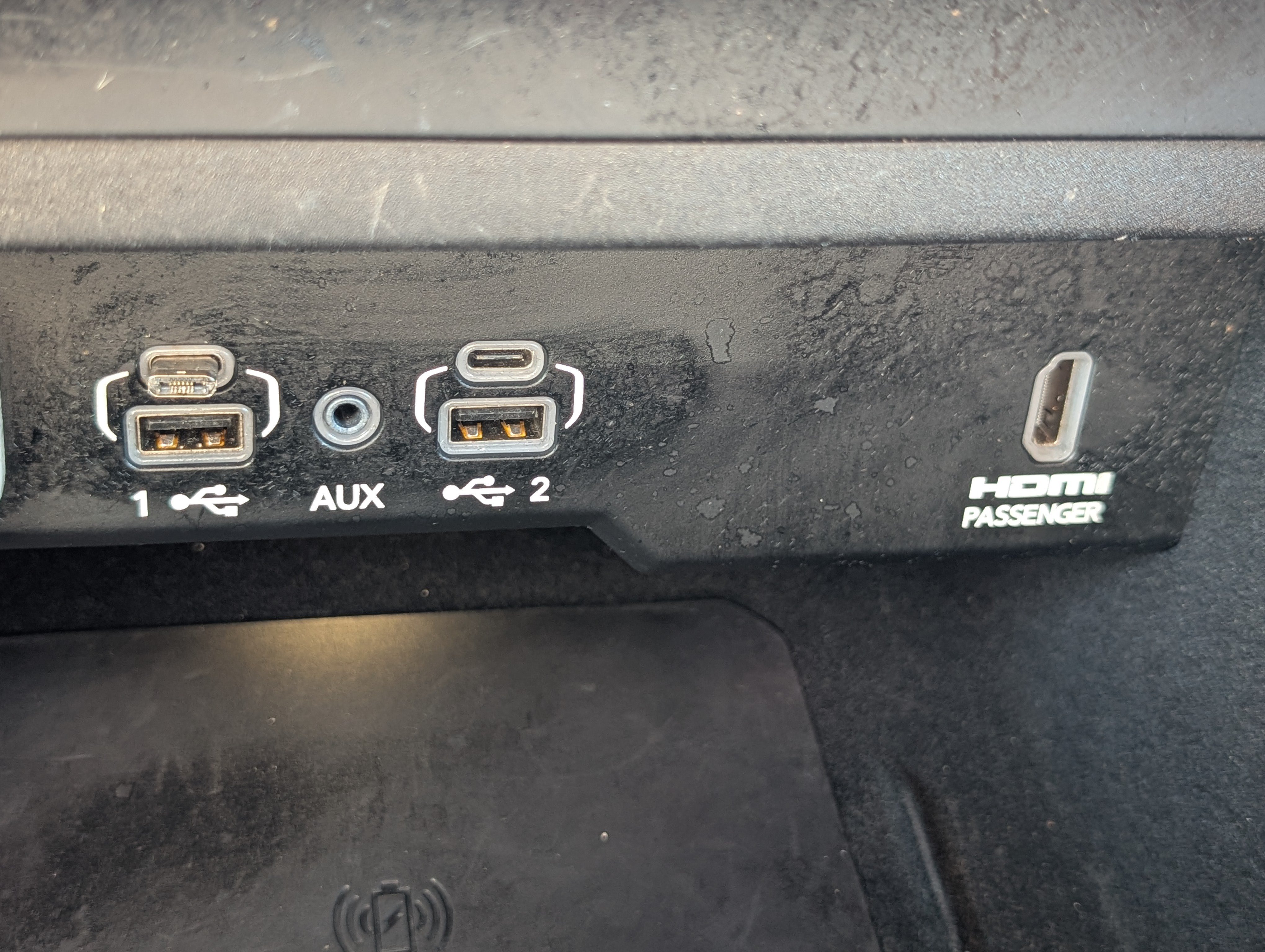 Used 2024 Jeep Grand Wagoneer L Series III AWD/4WD image 28