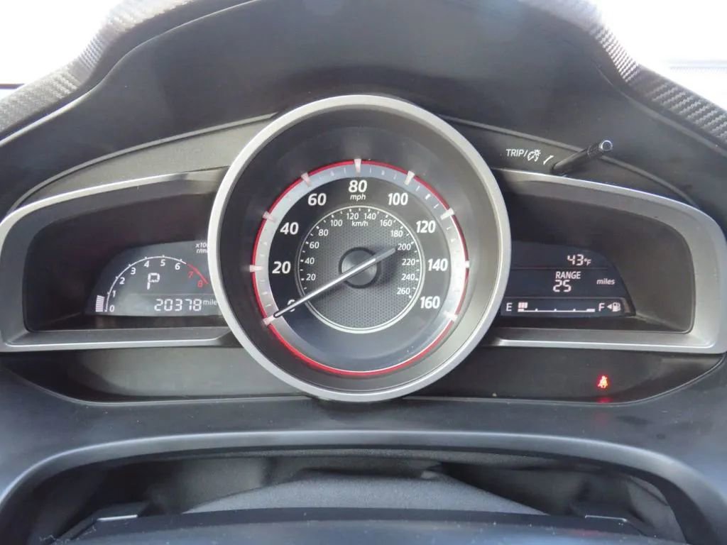 Used 2016 MAZDA MAZDA3 i Sport FWD image 14