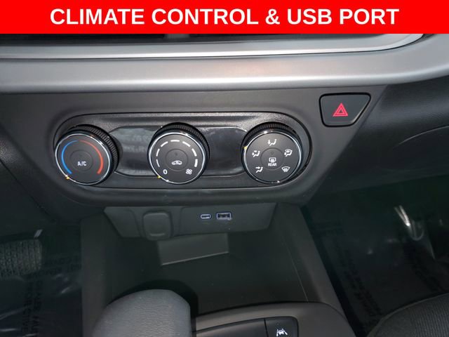 Used 2024 Chevrolet Trax LS w/ Driver Confidence Package image 19