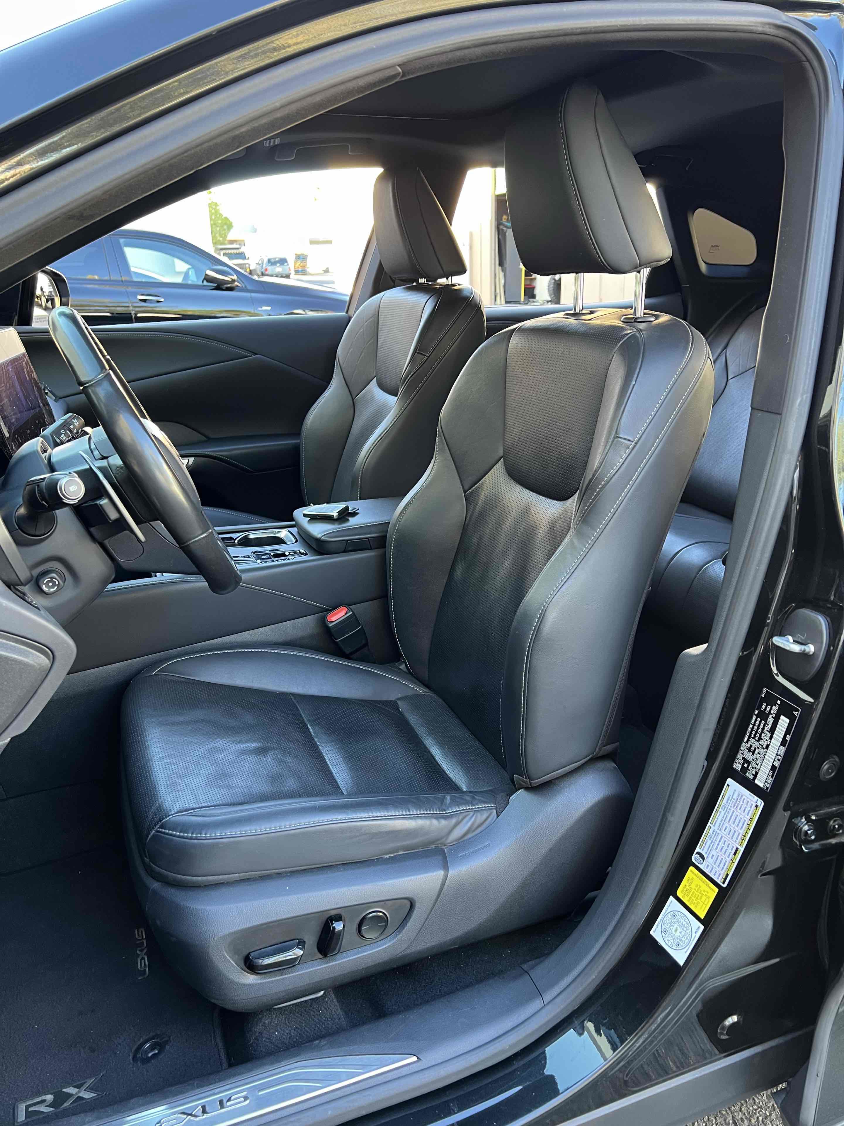 Used 2023 Lexus RX 350 image 24