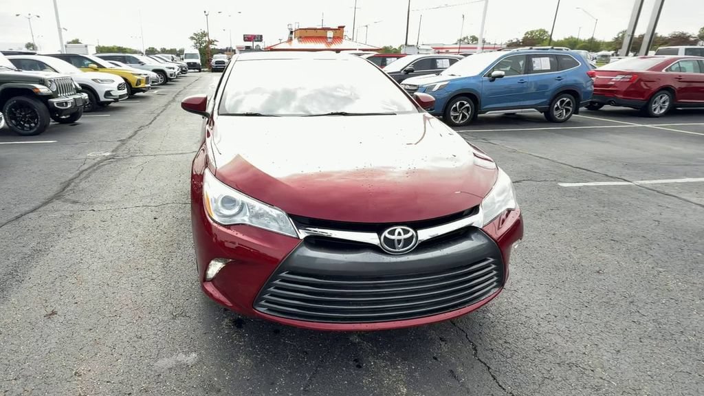 Used 2017 Toyota Camry XLE w/ Moonroof Package FWD image 2