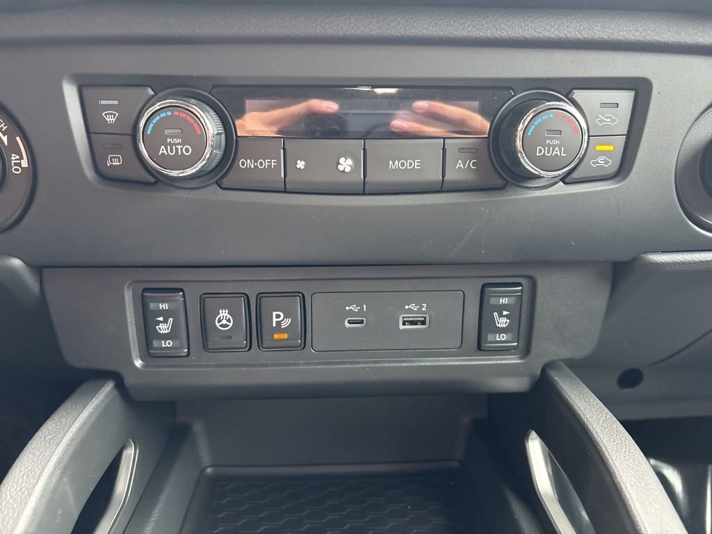 New 2025 Nissan Frontier SV w/ SV Convenience Package image 14