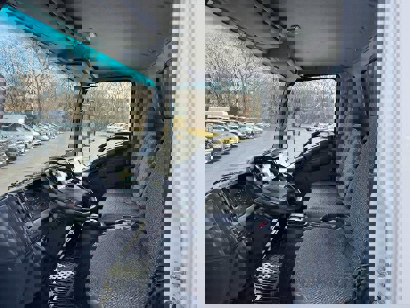 Used 2024 Chevrolet Low Cab Forward image 11