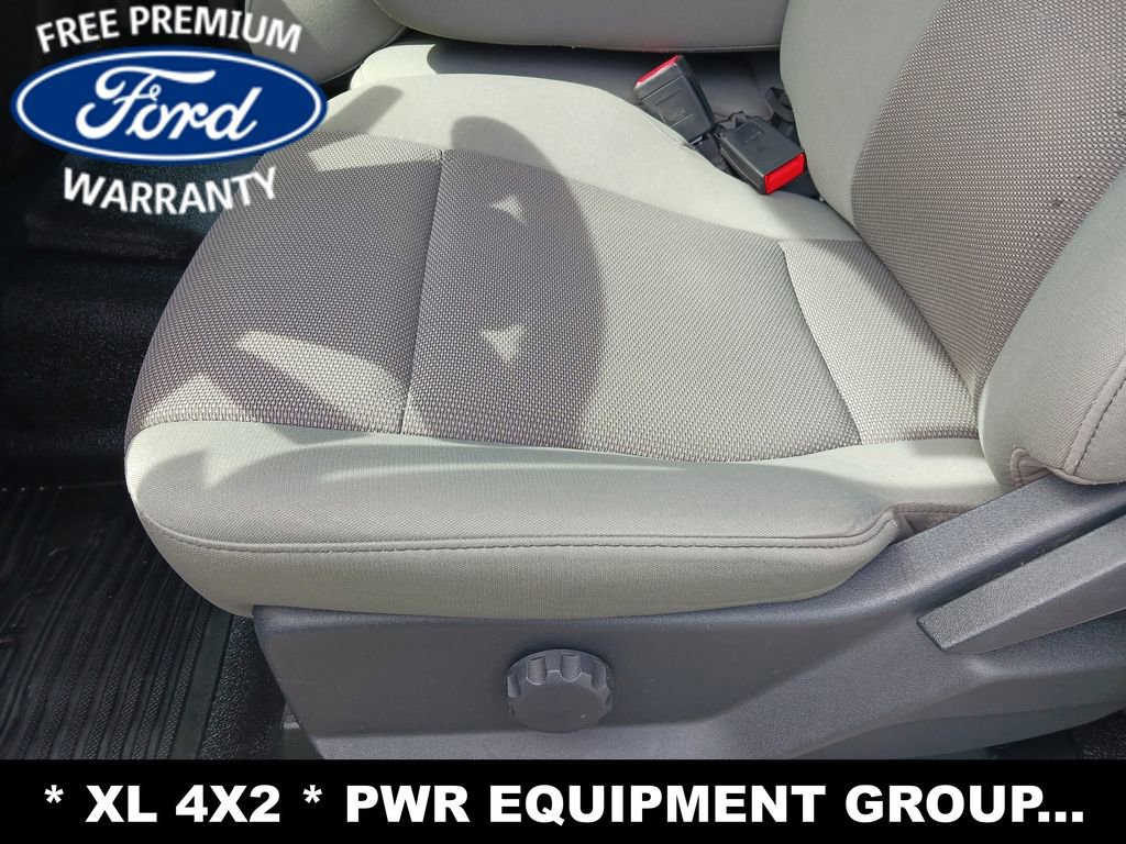 Used 2022 Ford F250 XL w/ Power Equipment Group RWD image 17