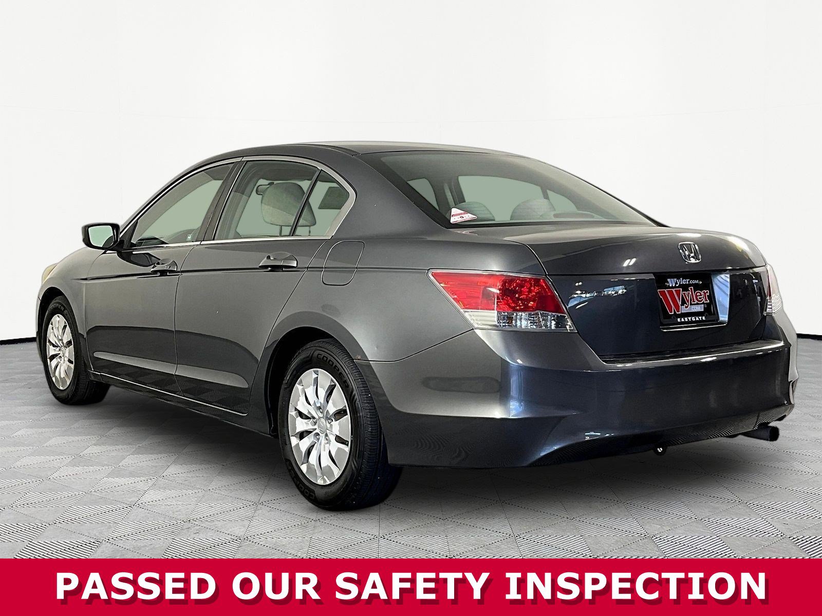 Used 2010 Honda Accord LX image 4