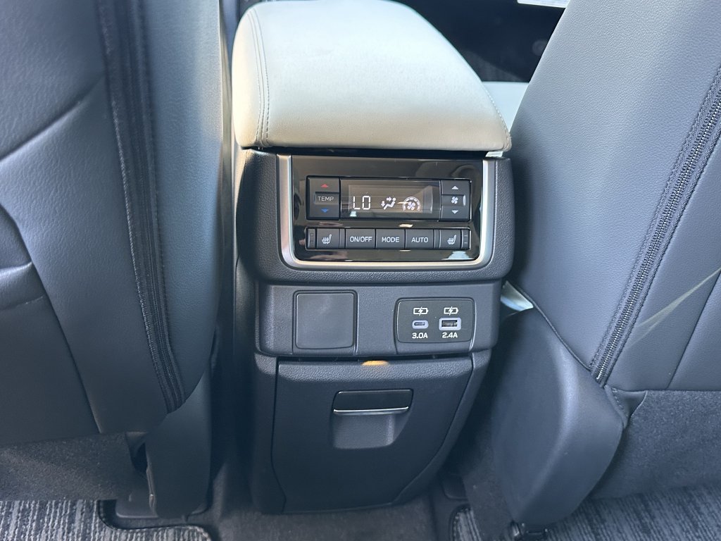 New 2027 Subaru Ascent Limited AWD/4WD image 16