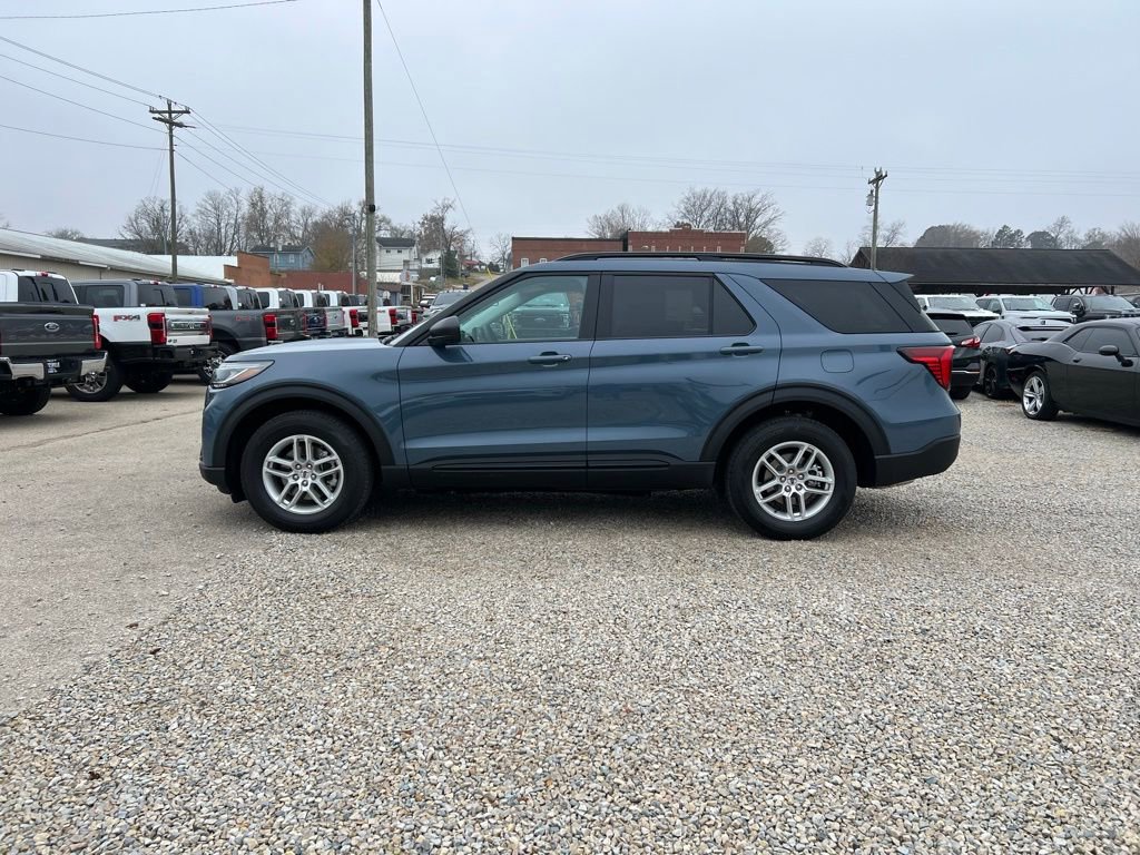 New 2026 Ford Explorer Active image 5
