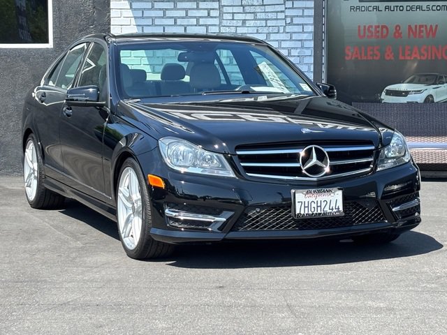 Used 2014 Mercedes-Benz C 250 Sedan image 3