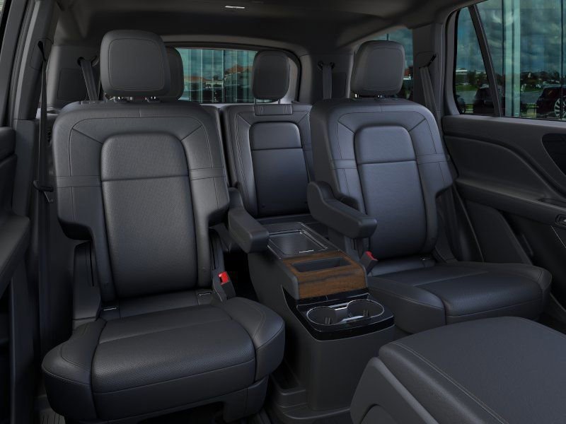 New 2026 Lincoln Aviator Reserve w/ Jet Appearance Package AWD/4WD image 11