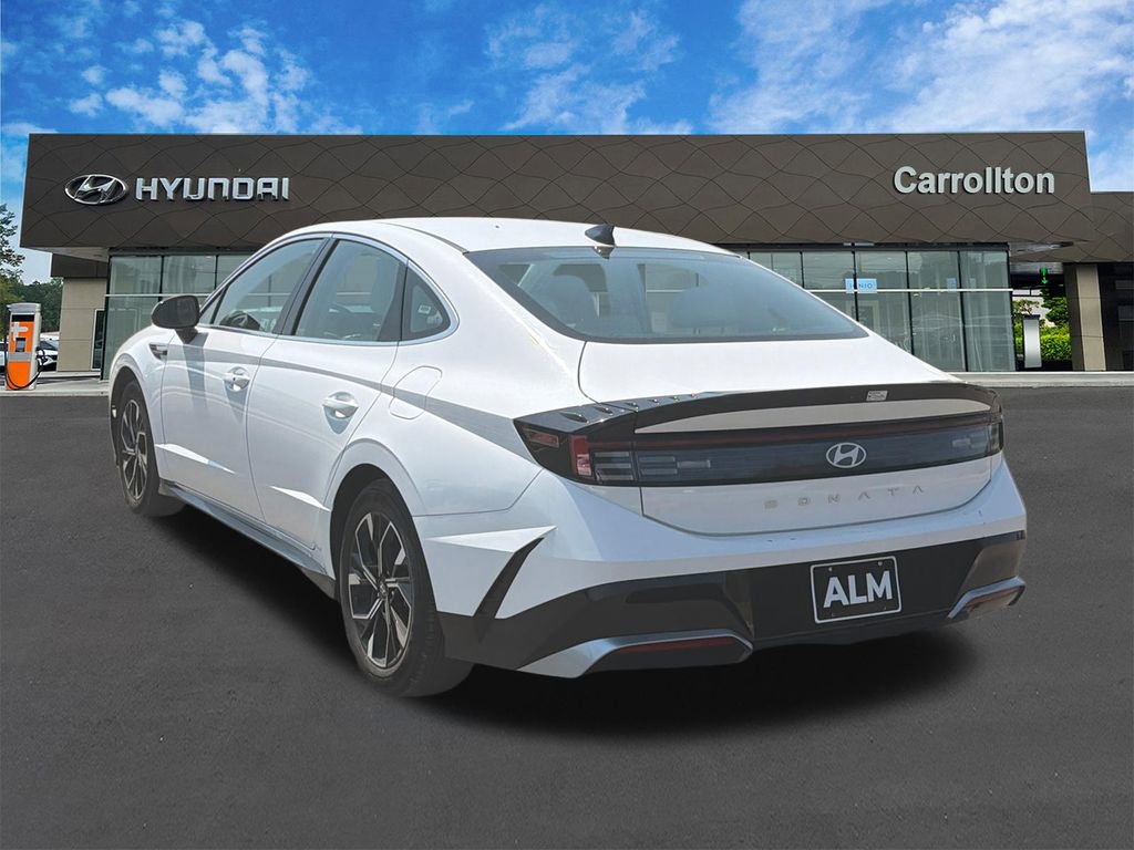 Used 2025 Hyundai Sonata SEL FWD image 7