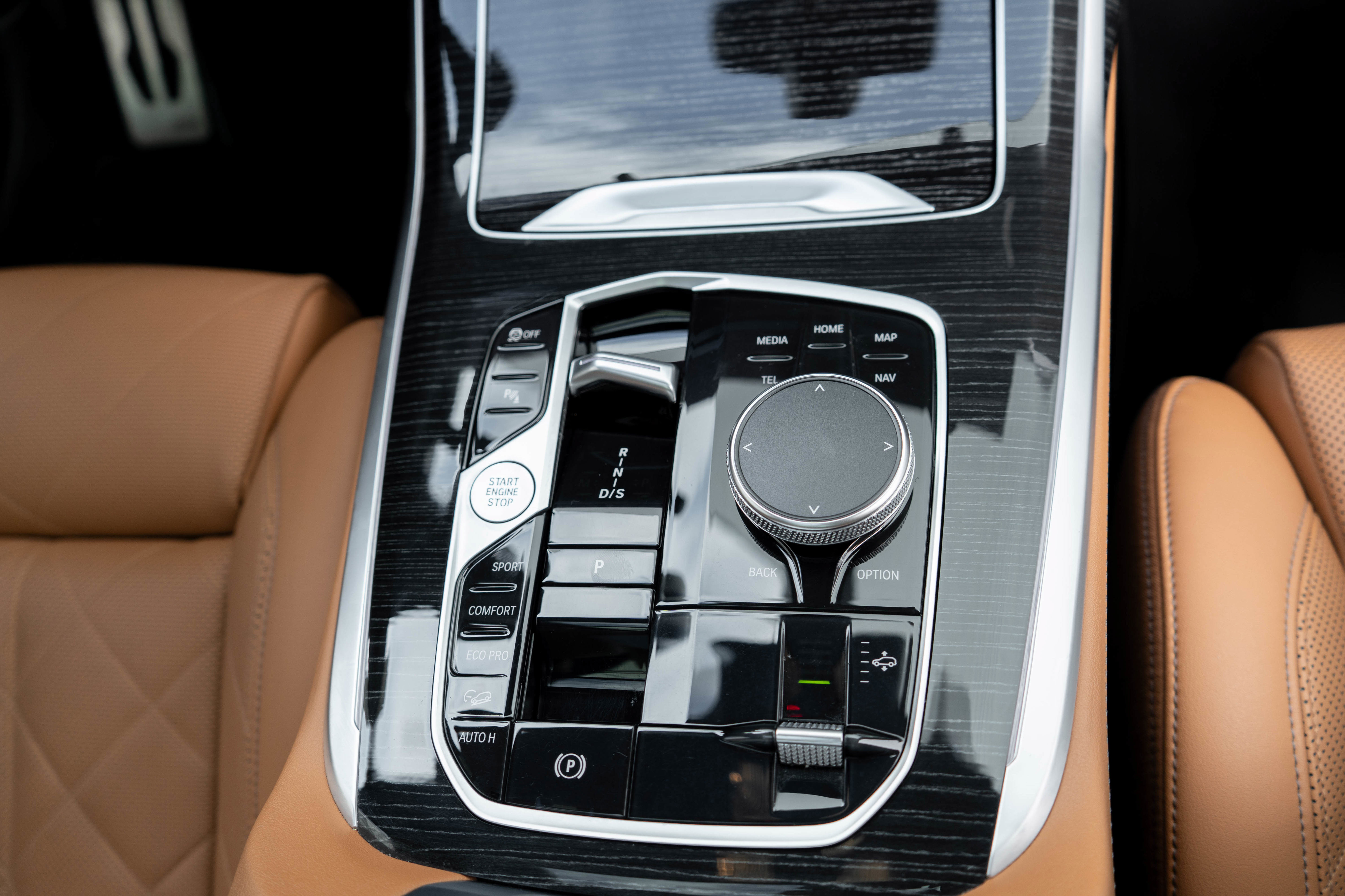 Used 2023 BMW X7 M60i AWD/4WD image 32