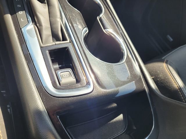 Used 2023 Chevrolet Equinox Premier AWD/4WD image 23