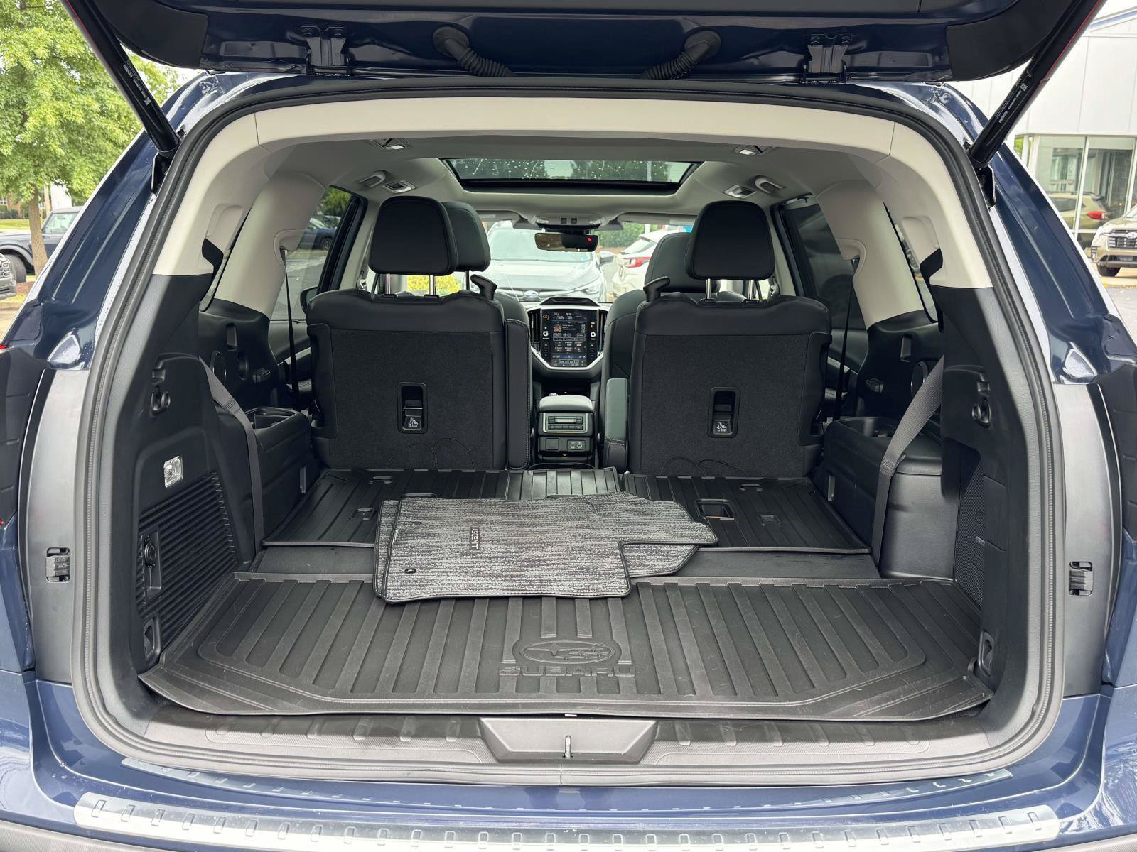 Used 2024 Subaru Ascent Limited w/ Technology Package AWD/4WD image 12