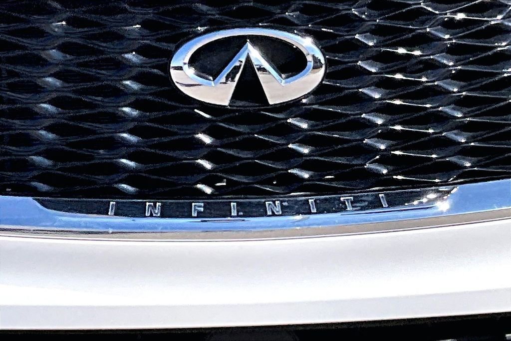 Certified 2024 INFINITI QX60 Pure image 12