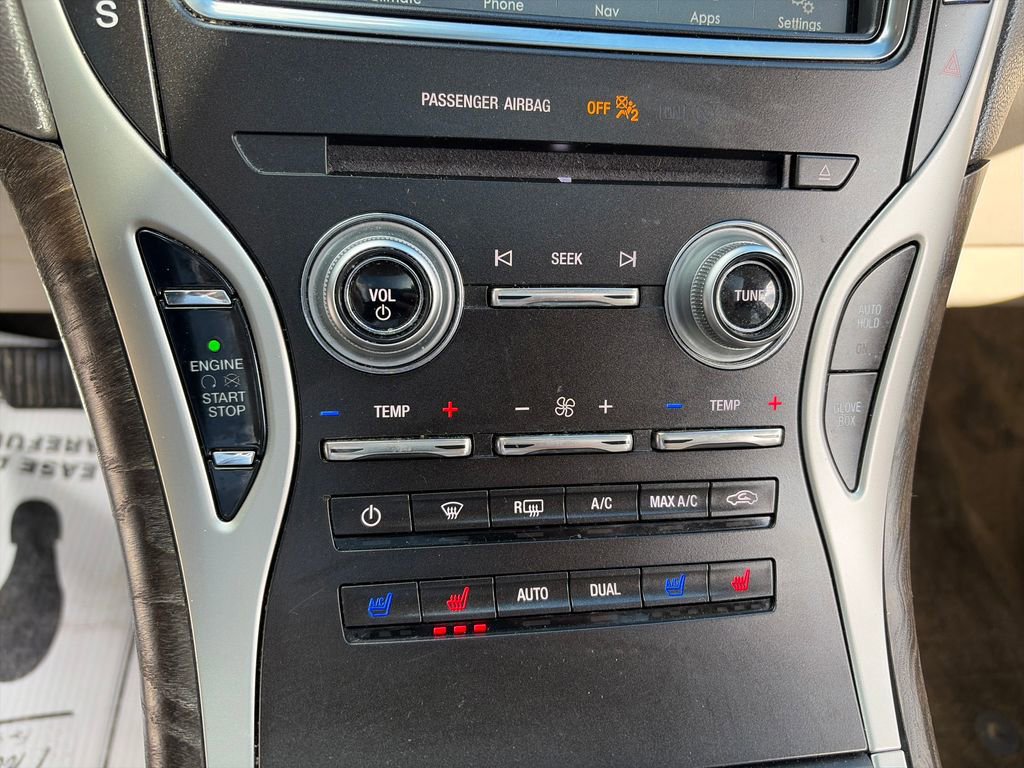 Used 2018 Lincoln MKX Reserve w/ Lincoln MKX Climate Package image 24