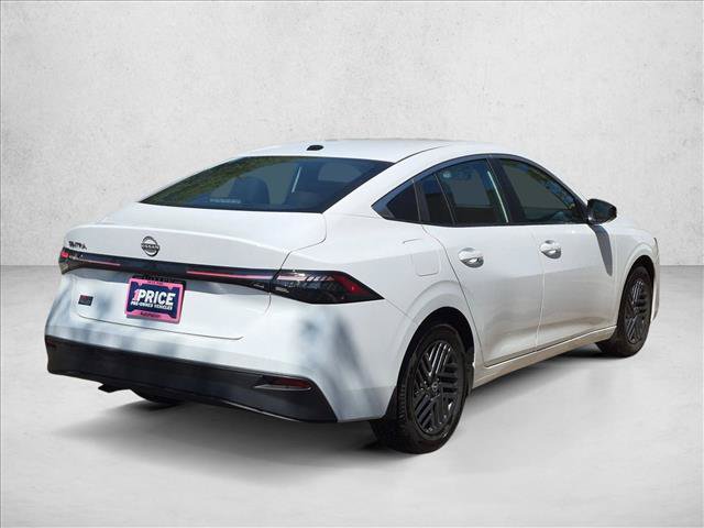 Used 2026 Nissan Sentra SV w/ Floor Mat Package FWD image 5