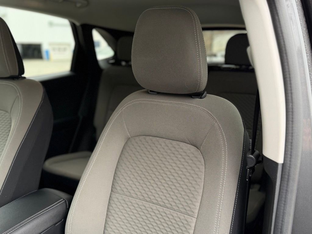 Certified 2022 Ford Escape SE w/ Convenience Package image 7