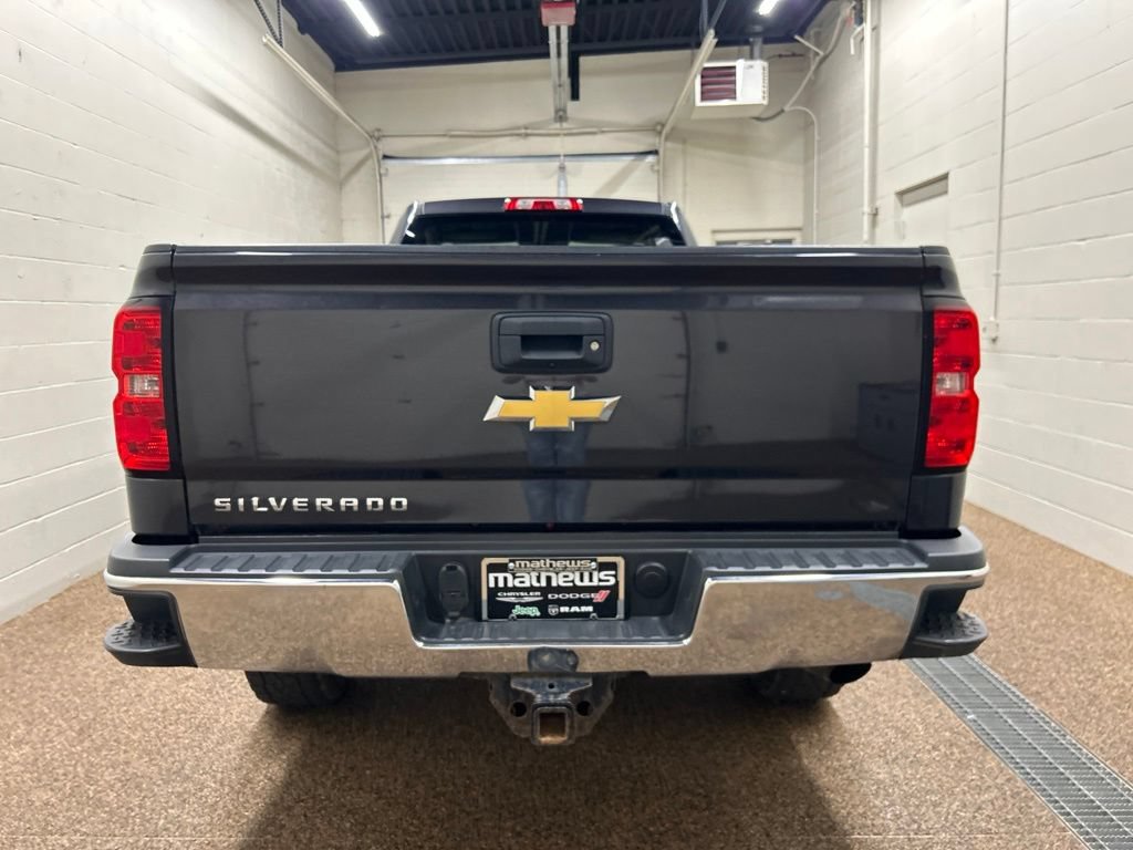 Used 2016 Chevrolet Silverado 2500 W/T w/ WT Convenience Package AWD/4WD image 3