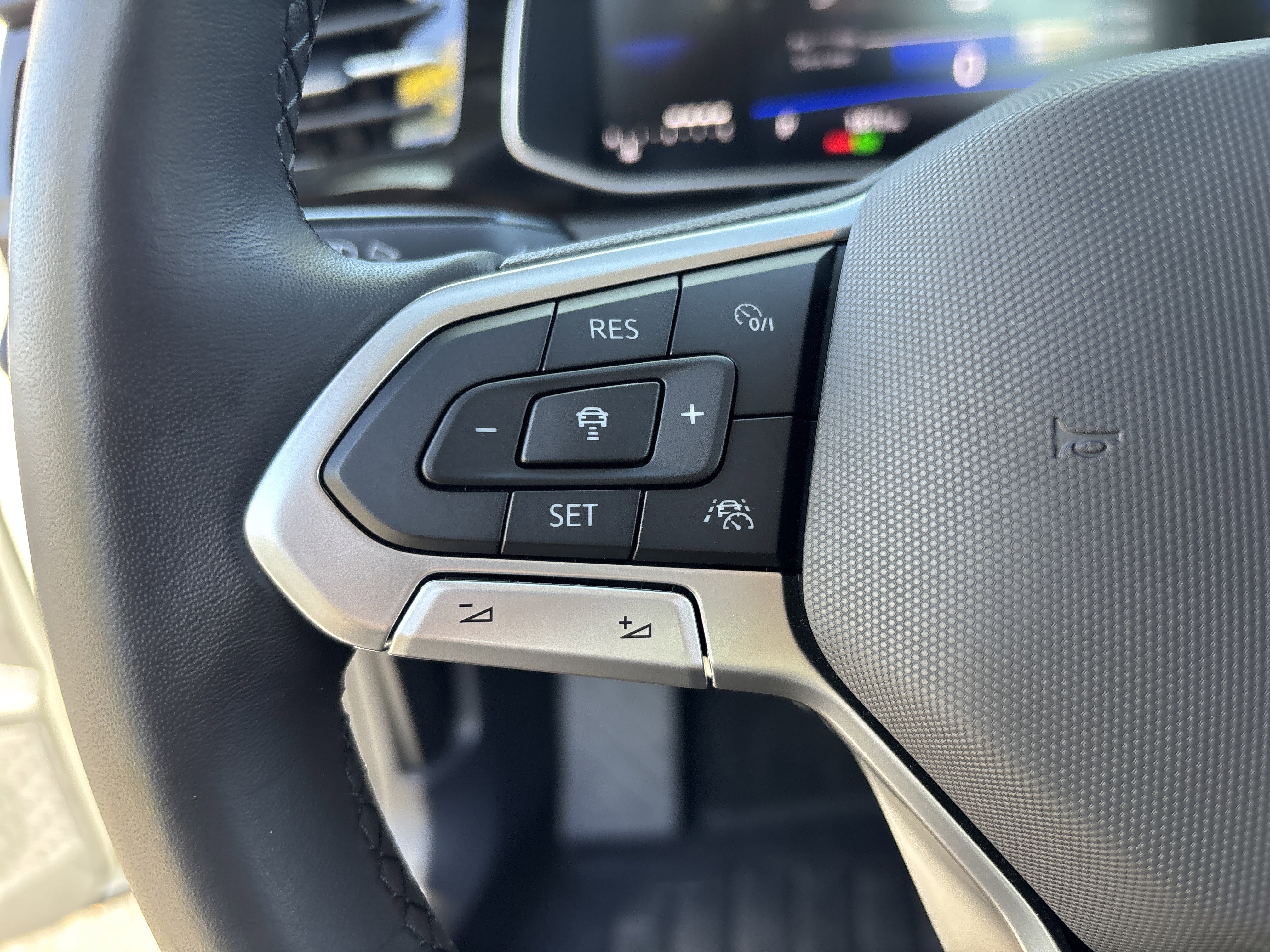 Used 2025 Volkswagen Jetta S image 26