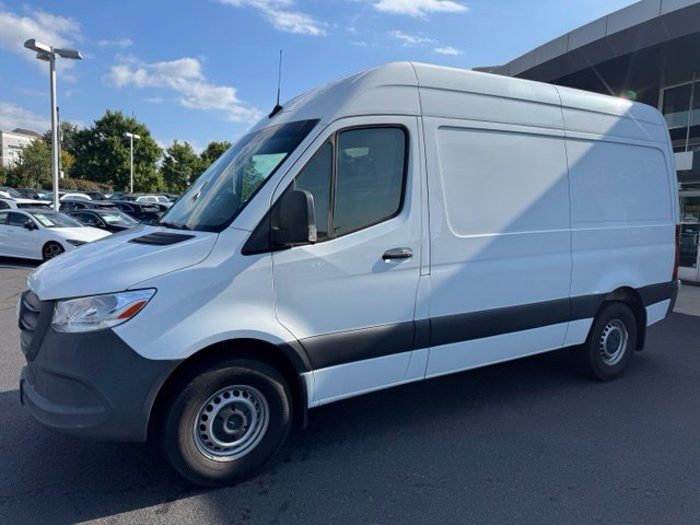Used 2024 Mercedes-Benz Sprinter 2500 image 21