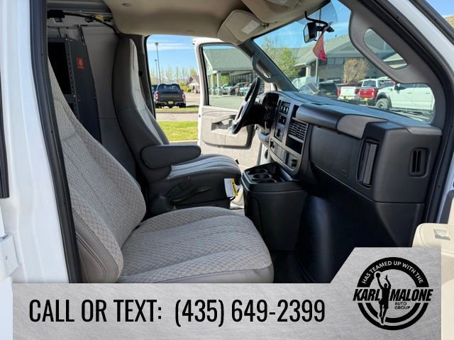 New 2026 Chevrolet Express 2500 w/ Driver Convenience Package RWD image 24