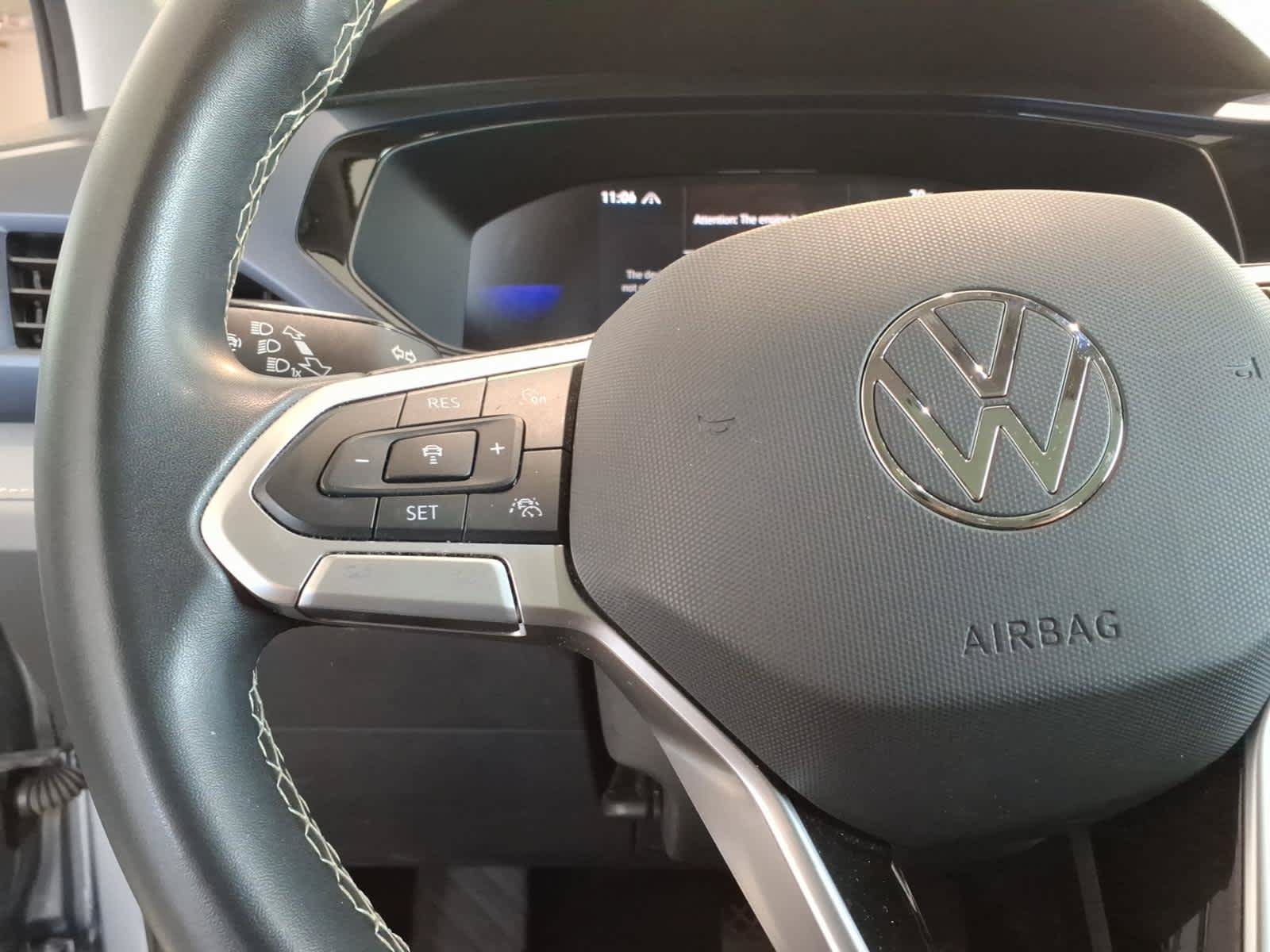 Used 2024 Volkswagen Taos SE AWD/4WD image 19