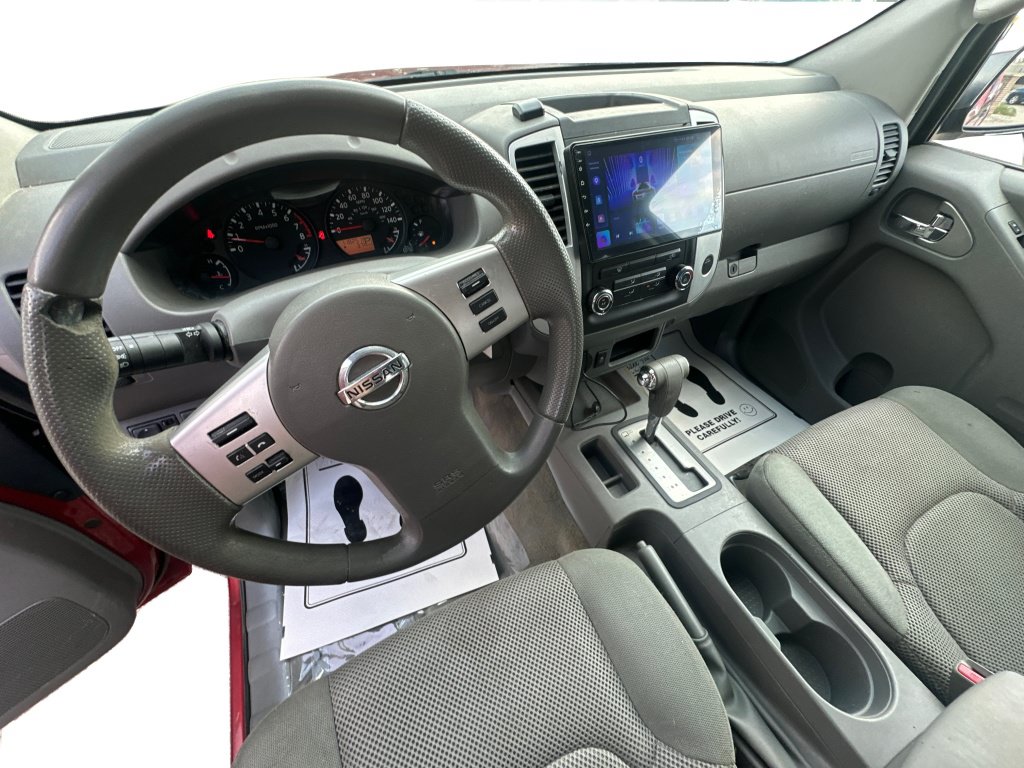 Used 2015 Nissan Frontier SV RWD image 30