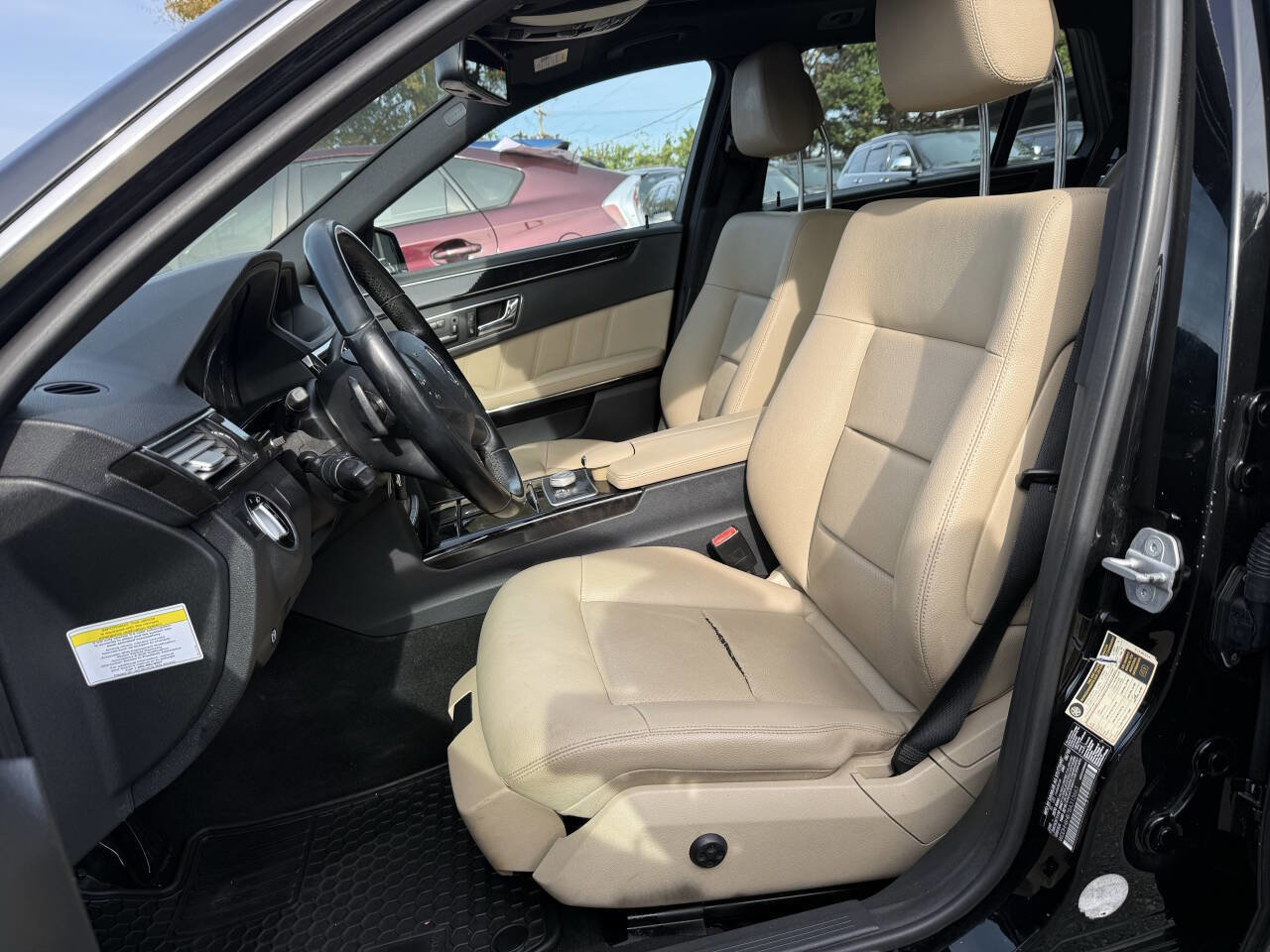 Used 2011 Mercedes-Benz E 350 4MATIC Wagon image 8