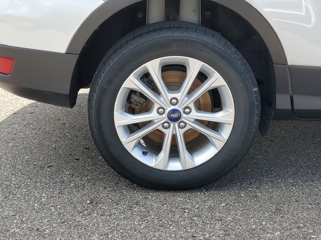 Used 2018 Ford Escape SEL AWD/4WD image 5