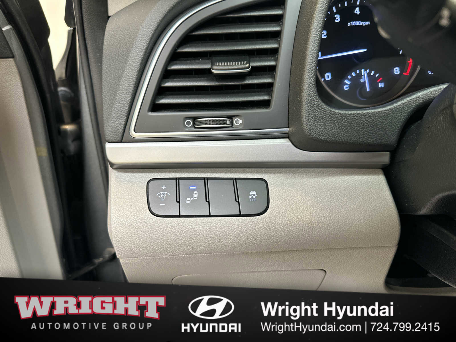 Used 2018 Hyundai Elantra SEL FWD image 23