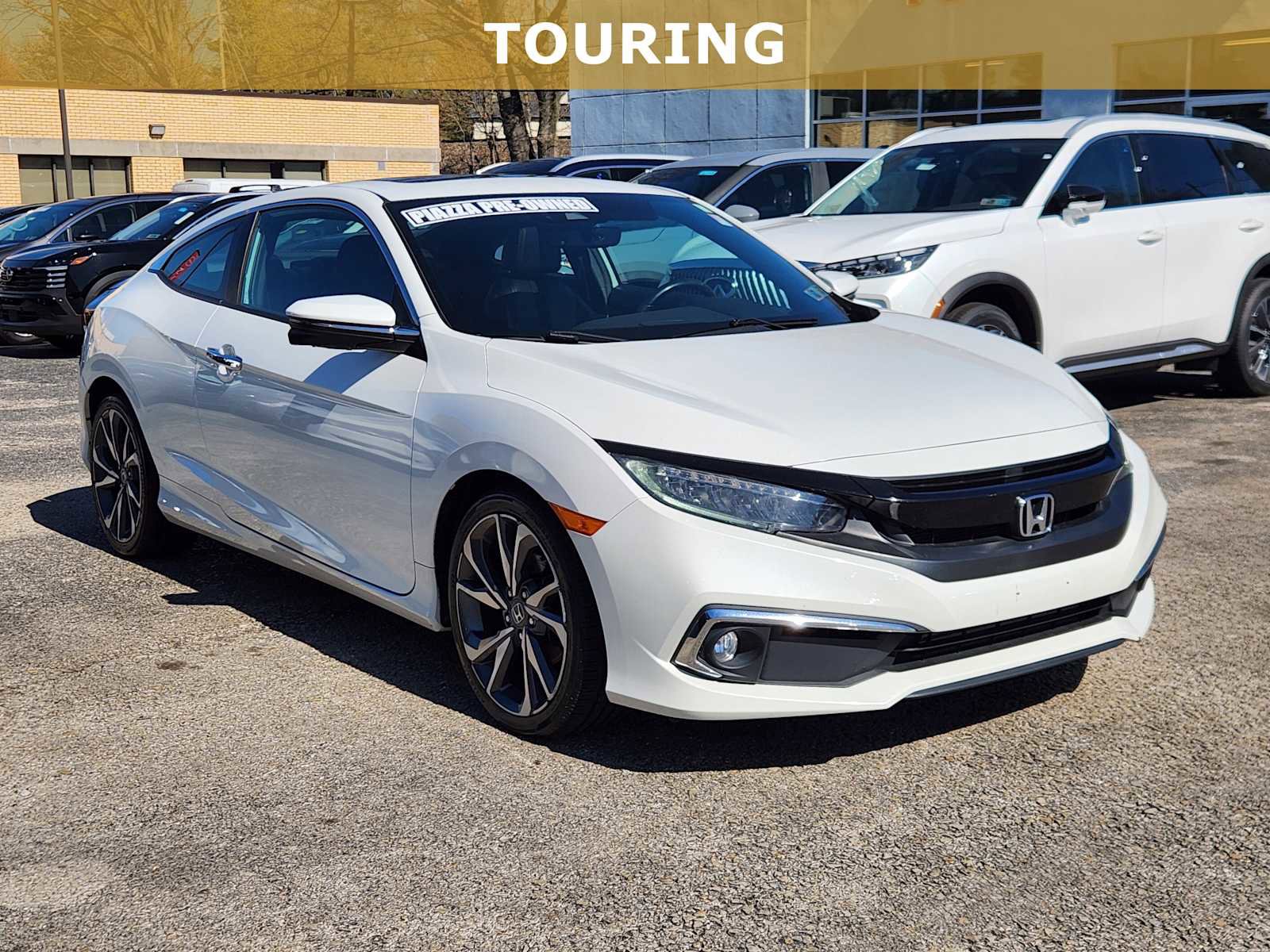 Used 2019 Honda Civic Touring image 1