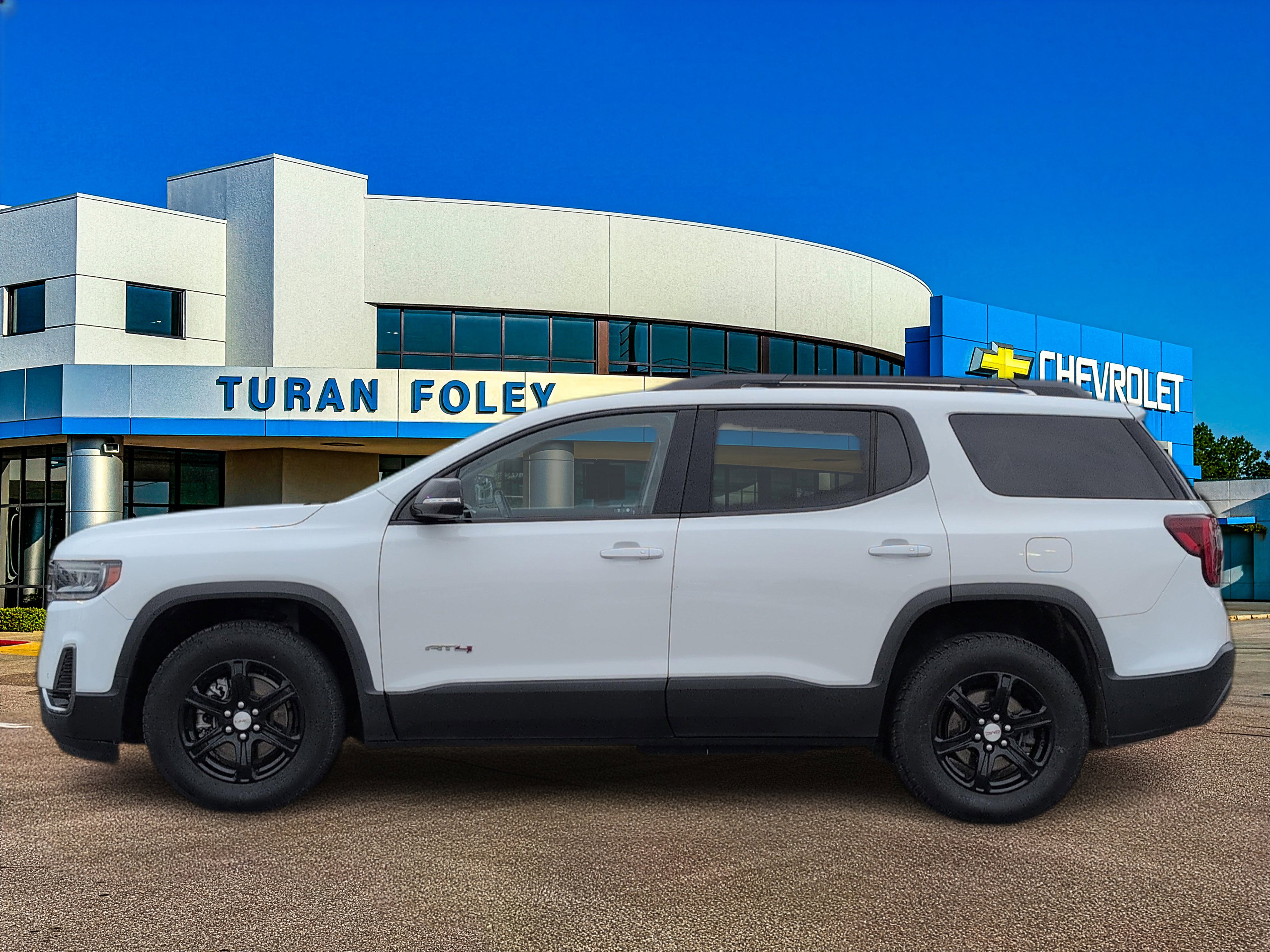 Used 2021 GMC Acadia AT4 w/ Preferred Package AWD/4WD image 2