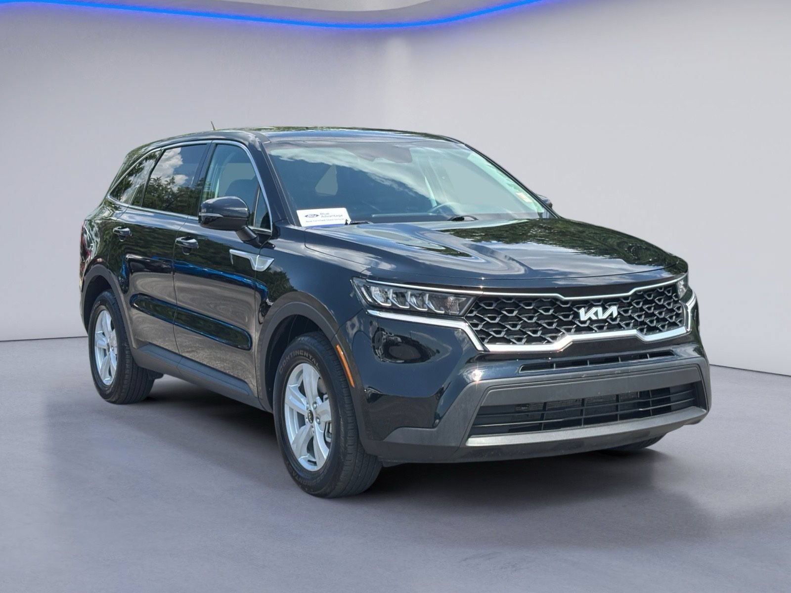 Used 2023 Kia Sorento LX FWD image 5