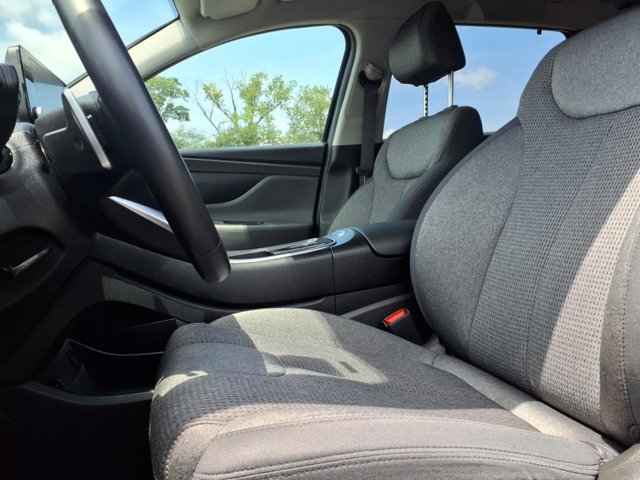 Used 2022 Hyundai Santa Fe SEL w/ Convenience Package image 21