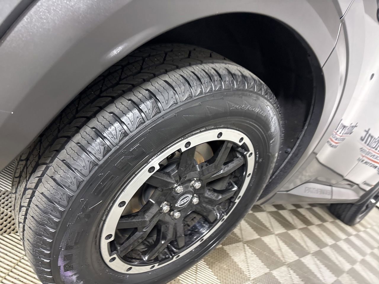 Used 2023 Nissan Pathfinder Rock Creek AWD/4WD image 32