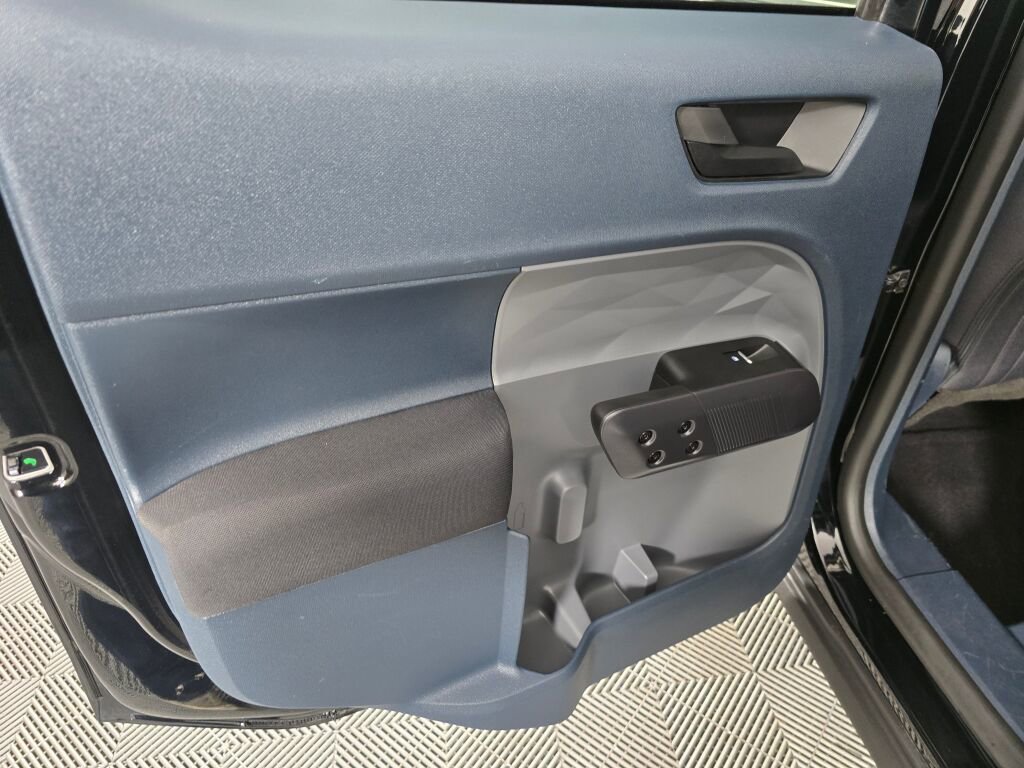 Used 2023 Ford Maverick XL w/ Equipment Group 100A Standard image 32