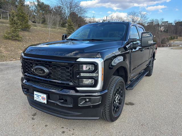 New 2026 Ford F250 Lariat w/ Black Appearance Package image 8