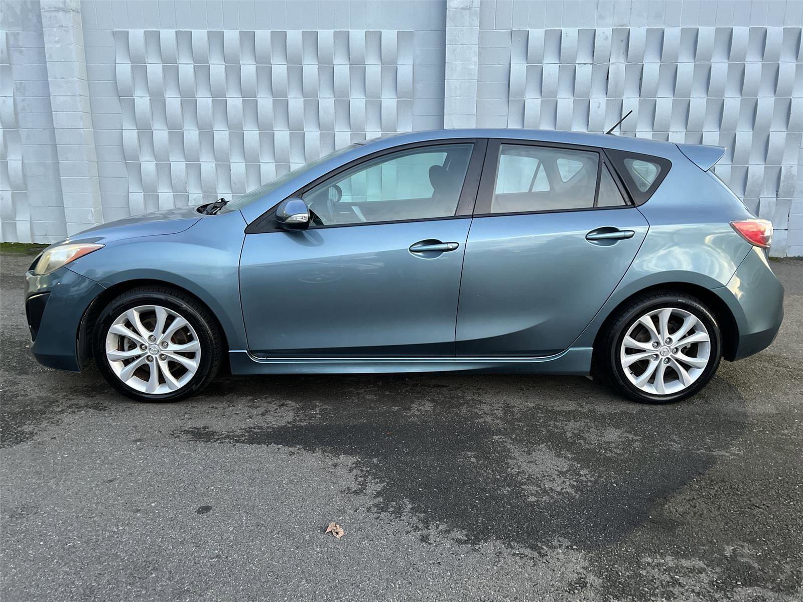 Used 2010 MAZDA MAZDA3 s Sport image 4