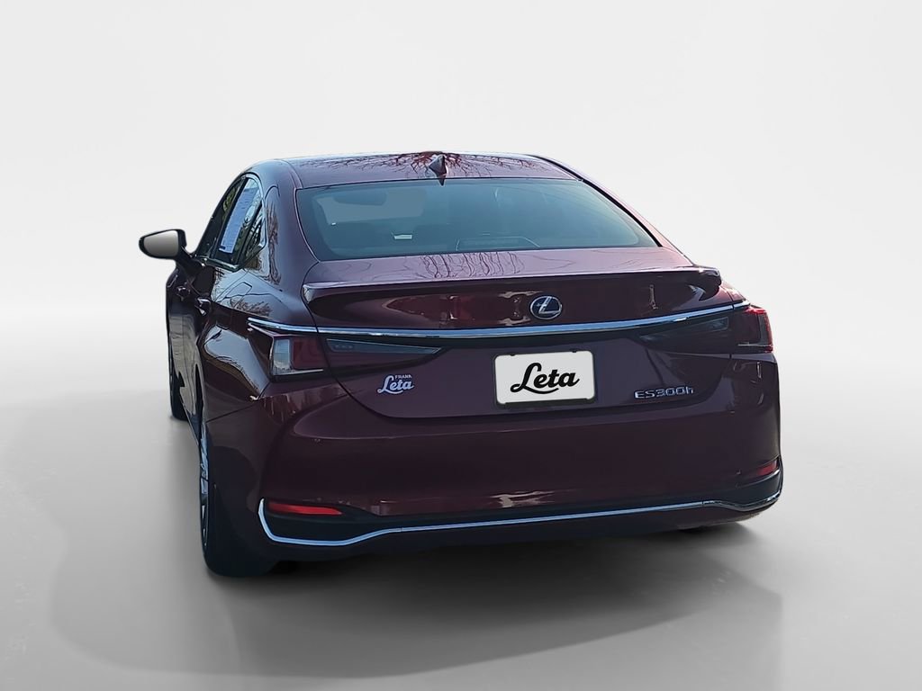 Used 2021 Lexus ES 300h w/ Accessory Package image 6